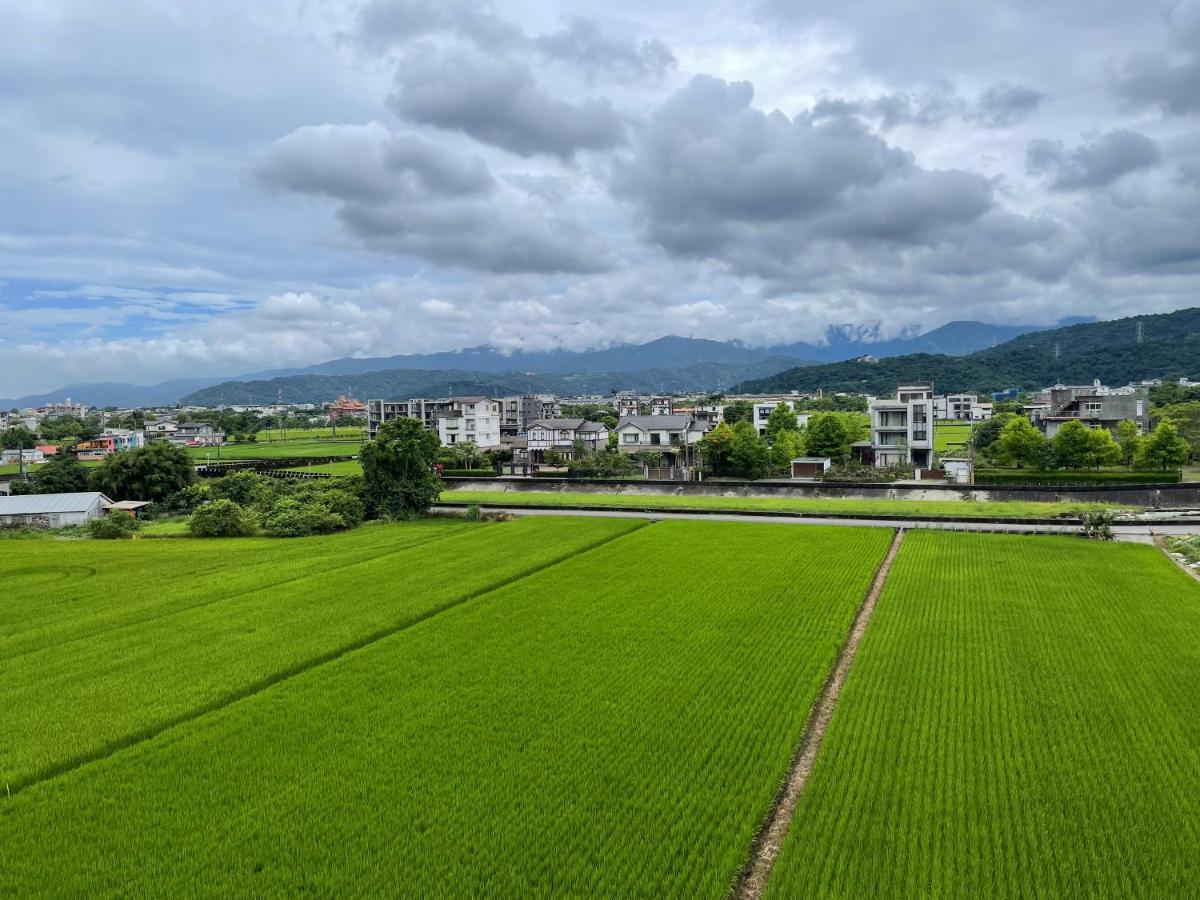 方興top會館 全新包棟電梯民宿 Sanxing Exterior foto