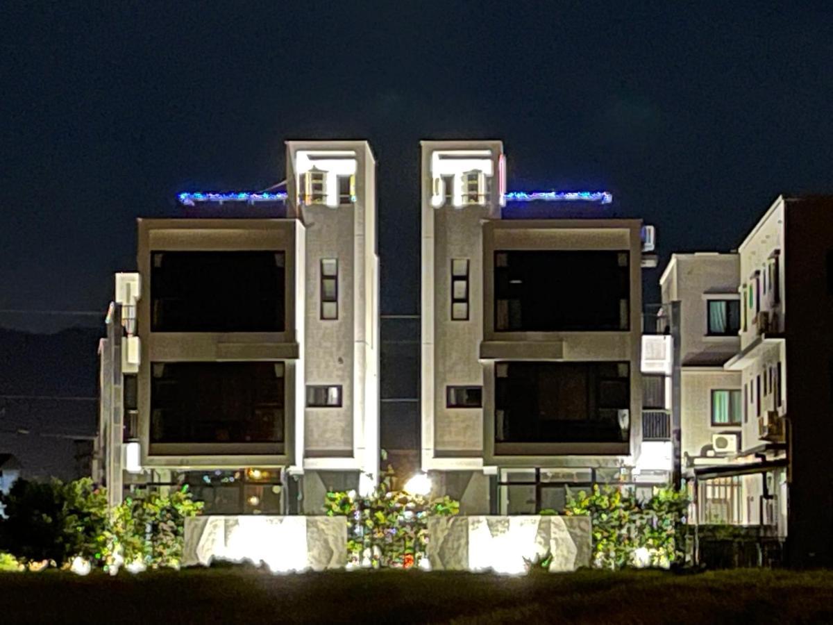 方興top會館 全新包棟電梯民宿 Sanxing Exterior foto